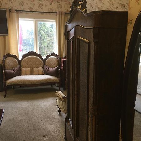 Haterleigh Heritage Inn Victoria Esterno foto