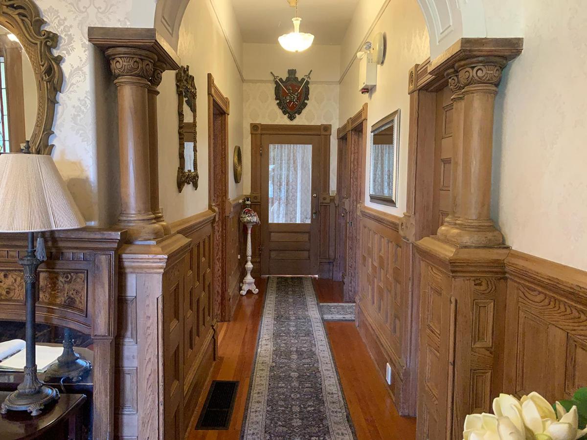 Haterleigh Heritage Inn Victoria Esterno foto