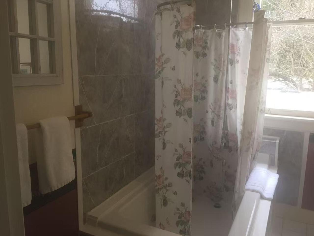 Haterleigh Heritage Inn Victoria Esterno foto